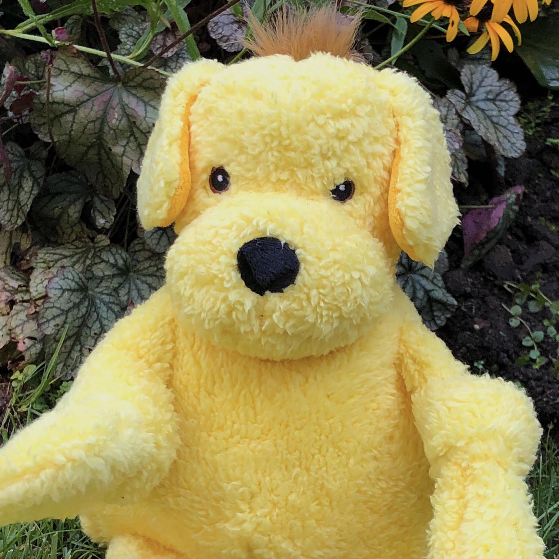 Roxie HuggleMutt™ Knottie® Plush Dog Toy, Large