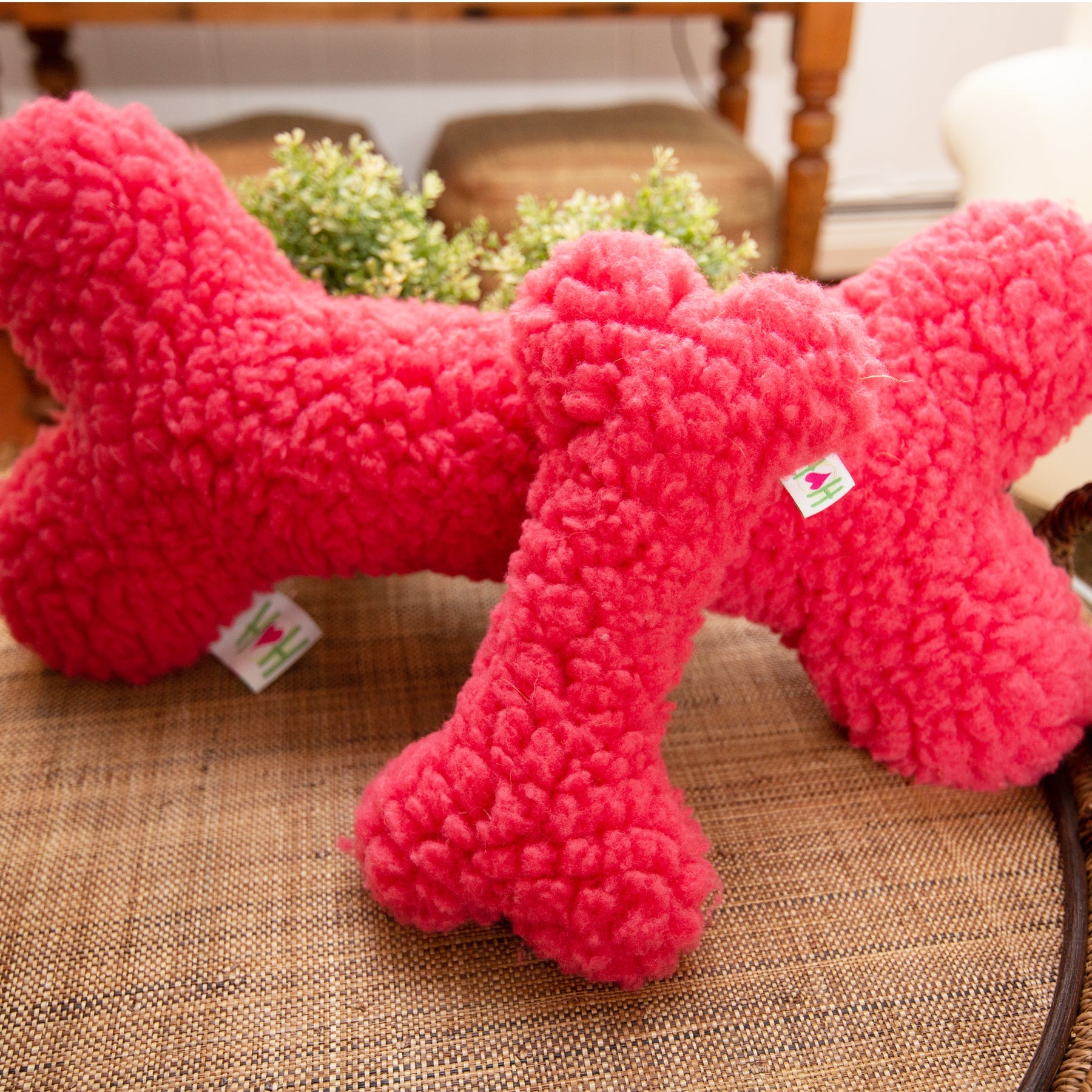 HuggleCause™, Living Beyond Breast Cancer, HuggleFleece® Pink Bones